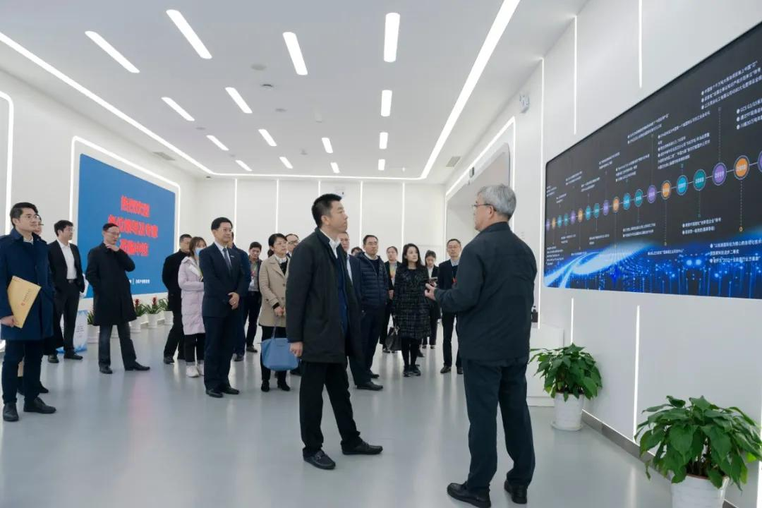 上海证券交易所总经理蔡建春一行来访易世博技术