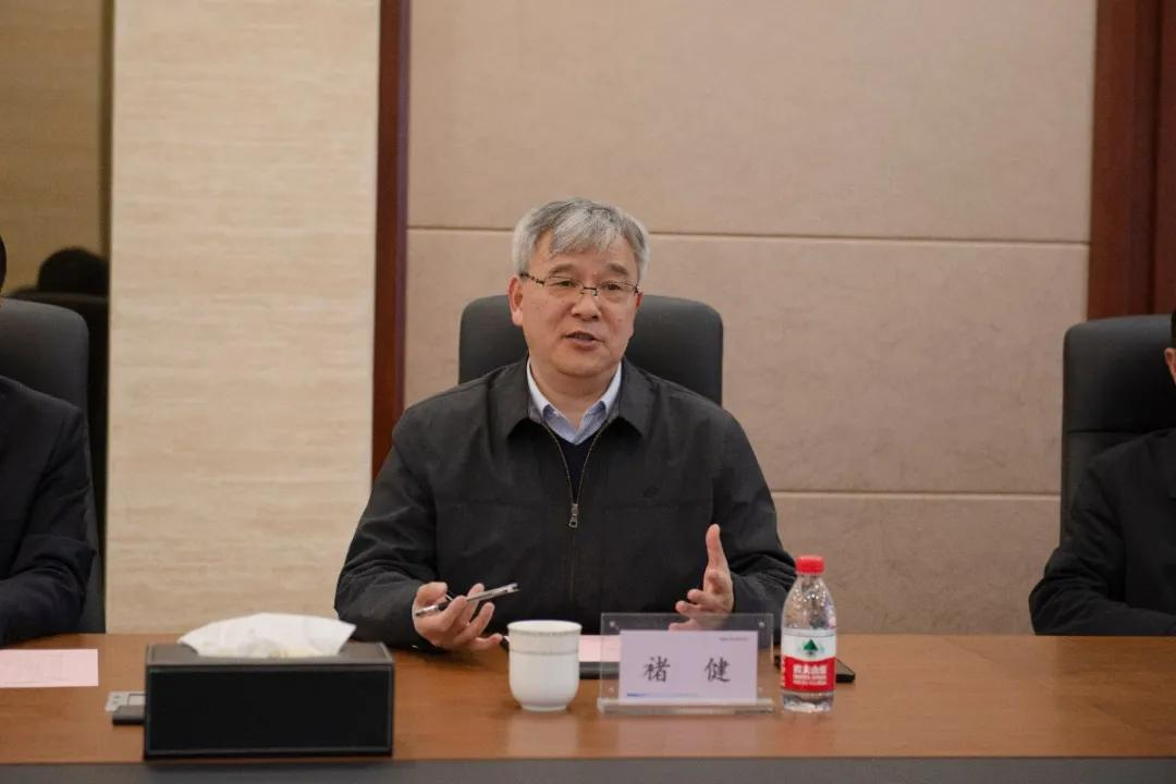 上海证券交易所总经理蔡建春一行来访易世博技术
