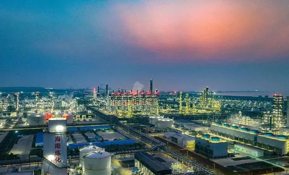 打破海南乙烯工业零的突破！易世博技术赋能海南炼化打造高端智能绿色一体化离岸石化基地